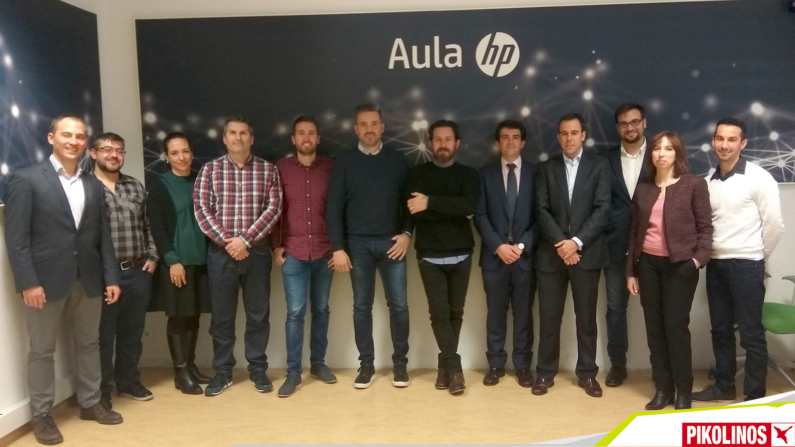 Visita del departamento 3D de PIKOLINOS